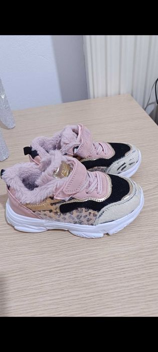 Обувки за момиче -топли