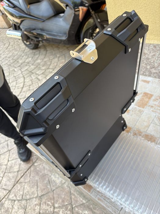 Куфар за мотор 55 литра