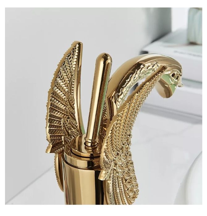 Baterie chiuveta/lavoar baie, Material Premium , finisaj Auriu Premium