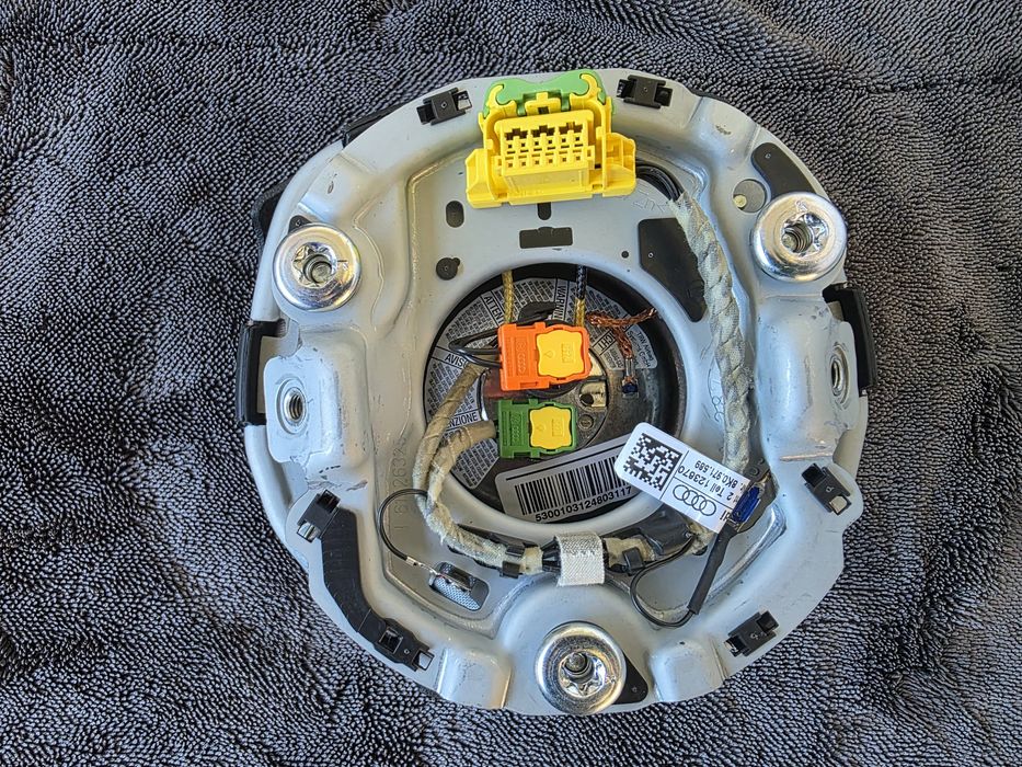 Vand volan Audi A4 B8 si spoira completa cu bloc manete