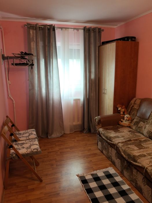 3 camere semidecomandat, mobilat/utilat, etaj 4/4 – Zimbru, Iași