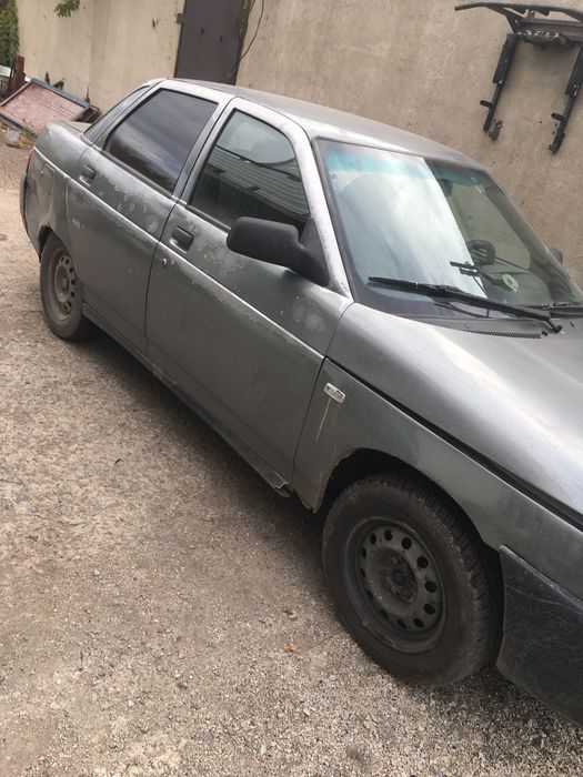 Продам ваз 2110