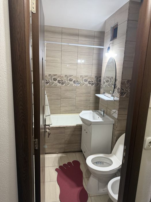 Apartament 3 camere Mioveni, etaj 2