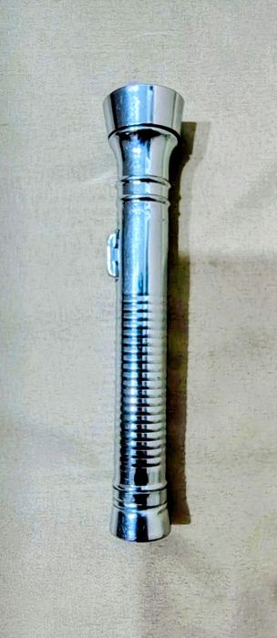 Lanternă veche cu bec