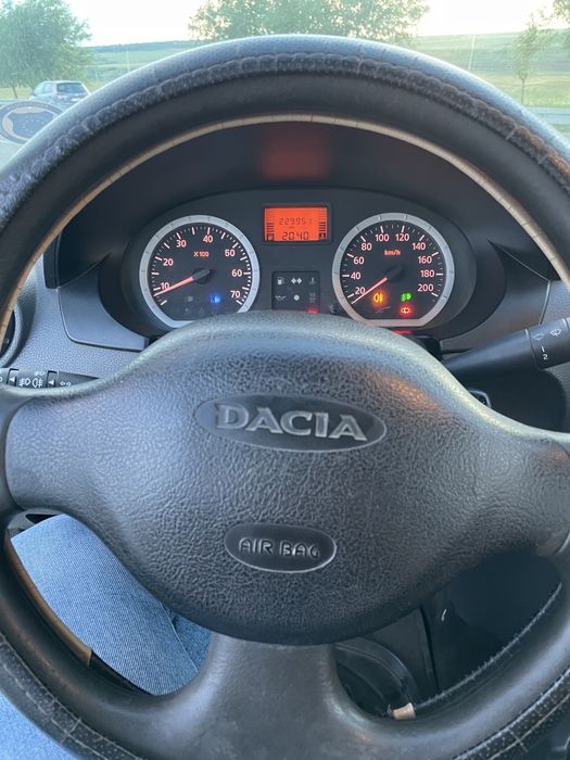 Dacia Logan 2006