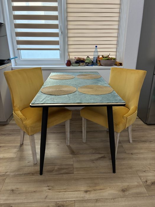 2 Scaune living - bucatarie