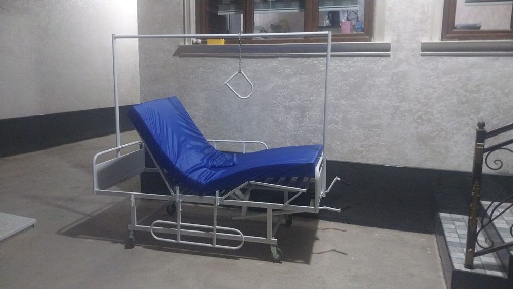 ARENDA va SOTUVDA Meditsinskiy kravat  700 000 sum