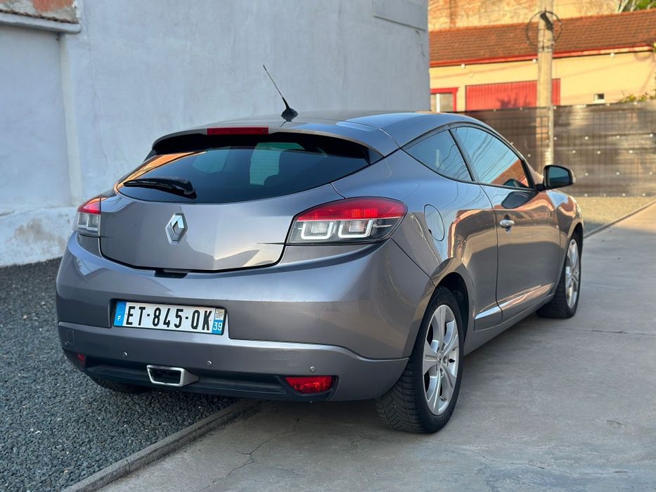 RENAULT Megane 2010 — imagine 4