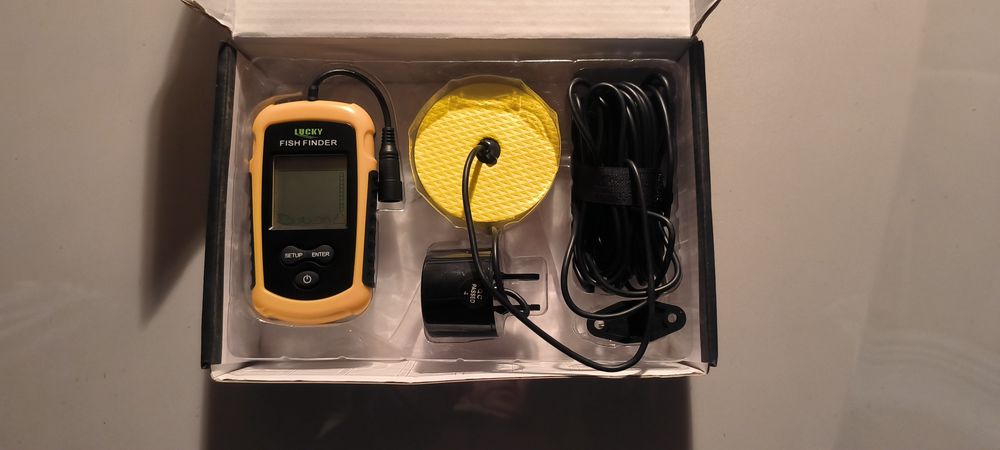 Эхолот Fish Finder