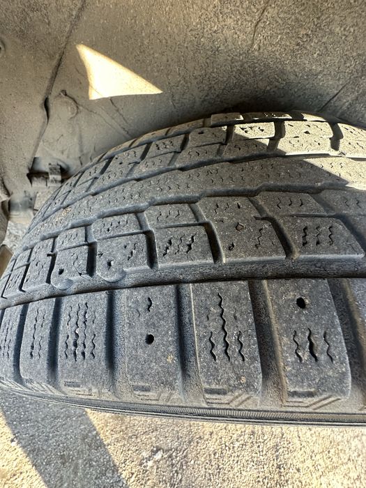 Продается шины 225/65/17