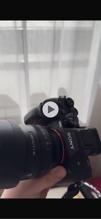 Камера и два объектива Sony А7 Марк 4