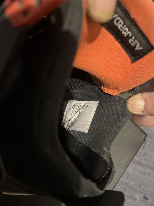 Jordan 4 red thunder