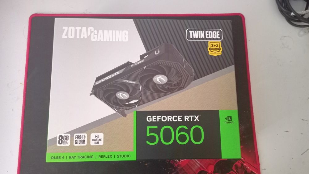 Продам видеокарту RTX5060 ZOTAC