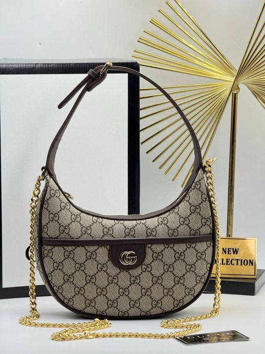 Geanta Gucci Noua !!! Dimensiuni 25/15 !!!