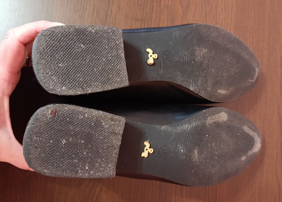 Елегантни дамски обувки за малко краче :)