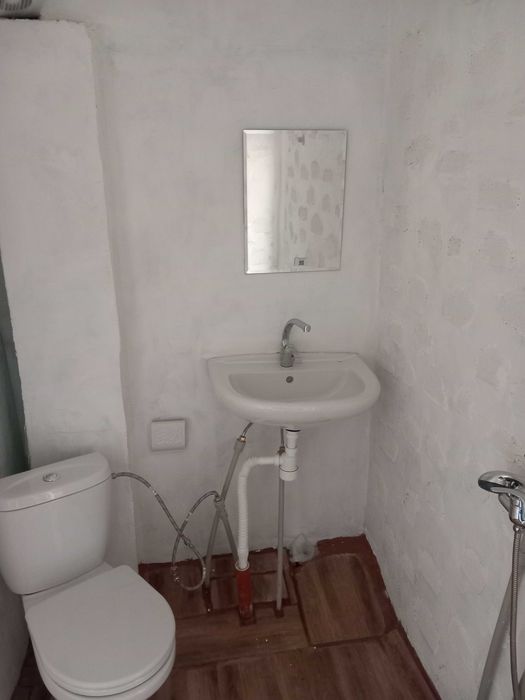 Дава се под наем Етаж от къща в София, Бенковски - 55 кв.м за 382.5 € - Снимка #6