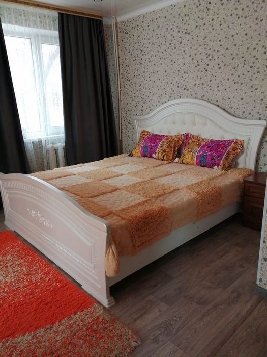 Сдам однокомнатную квартиру по часам  два три часа пять тысяч