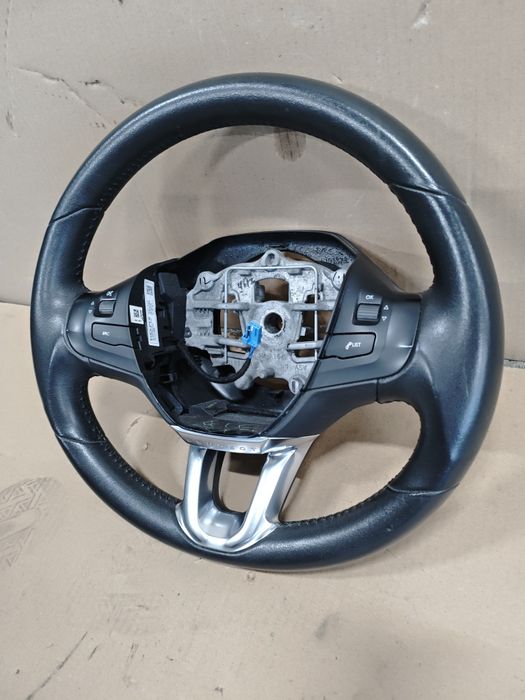 Волан за Пежо/Peugeot 208/2008
