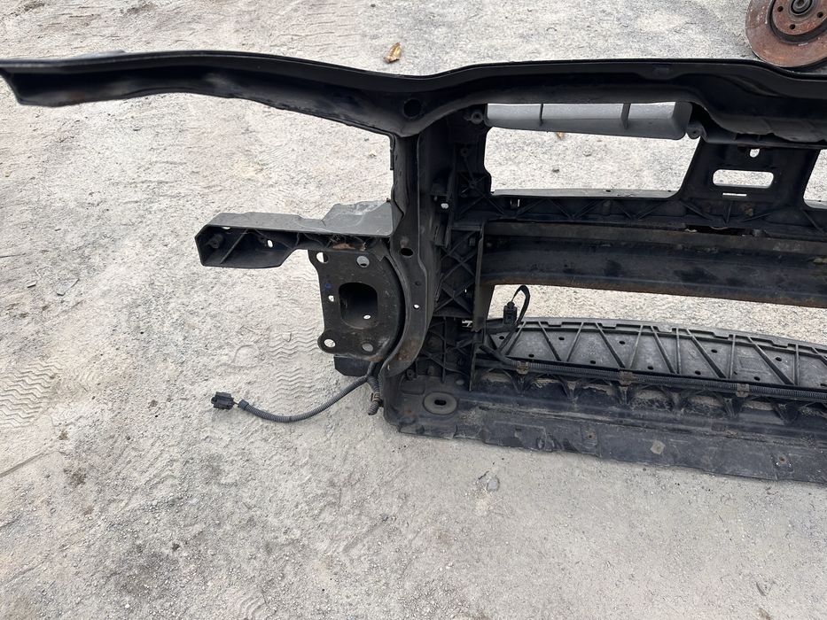 Очиларка (маска ) голф 5 гти / vw golf 5 gti