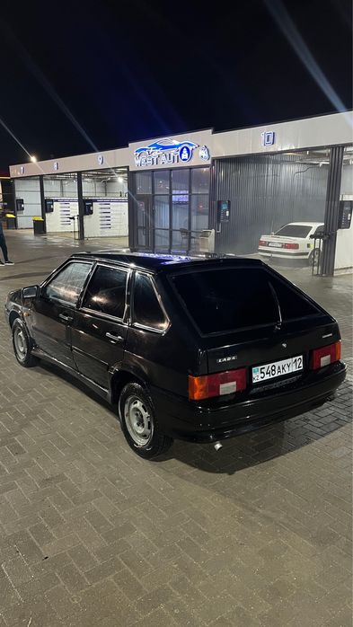 Лада 2114.