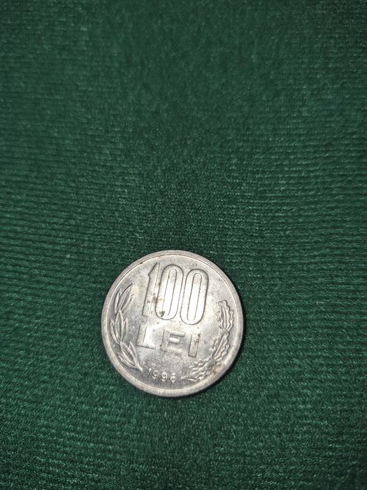Vând moneda 100 lei  1996