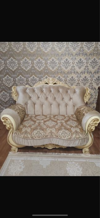 Продам два дивана