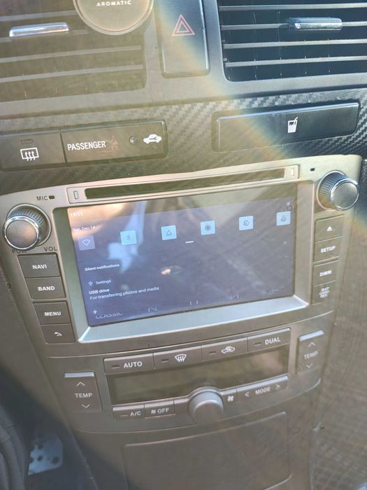 Аndroid Навигация за Тойота Авенсис Т25