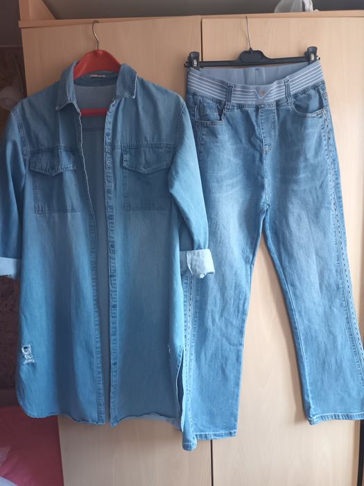 Дамски комплект от деним за пролет/лято