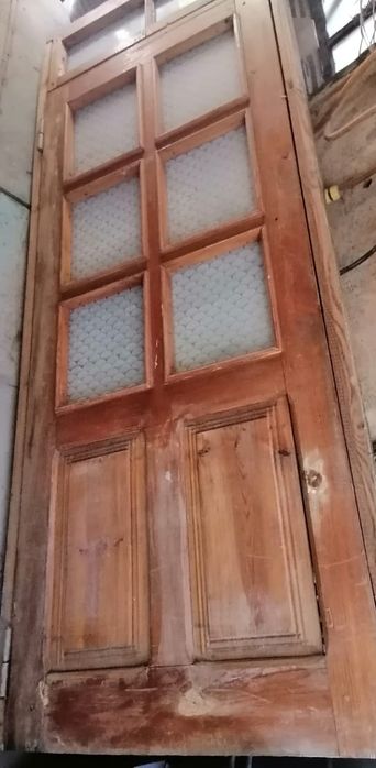 Двери с коробкой