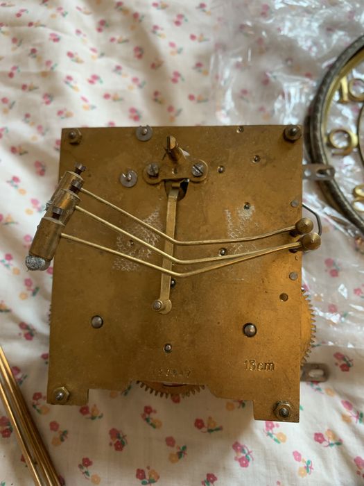 Mecanism ceas cu pendul