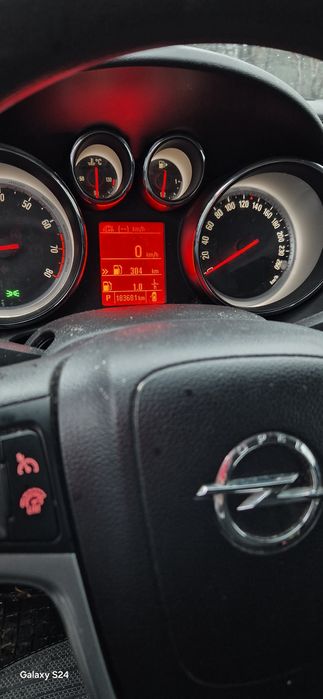 Vand Opel Astra J  automata