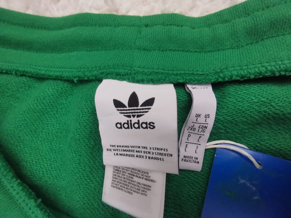 Pantaloni scurti adidas Originals marime L