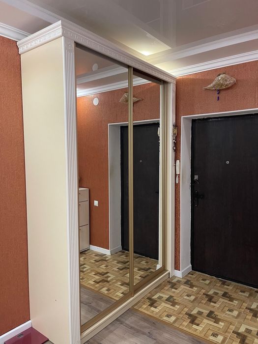 Продам шкаф купе