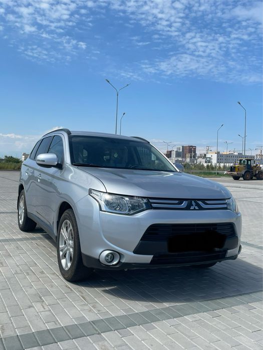 Митсубиси Аутлендер продам