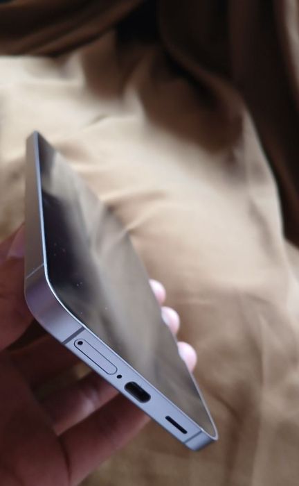 Samsung Galaxy s 25 fe