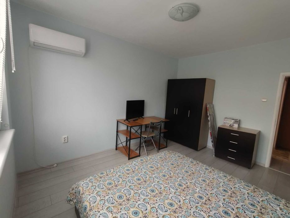 Дава се под наем Двустаен апартамент в Пловдив, Младежки Хълм - 76 кв.м за 590 € - Снимка #6