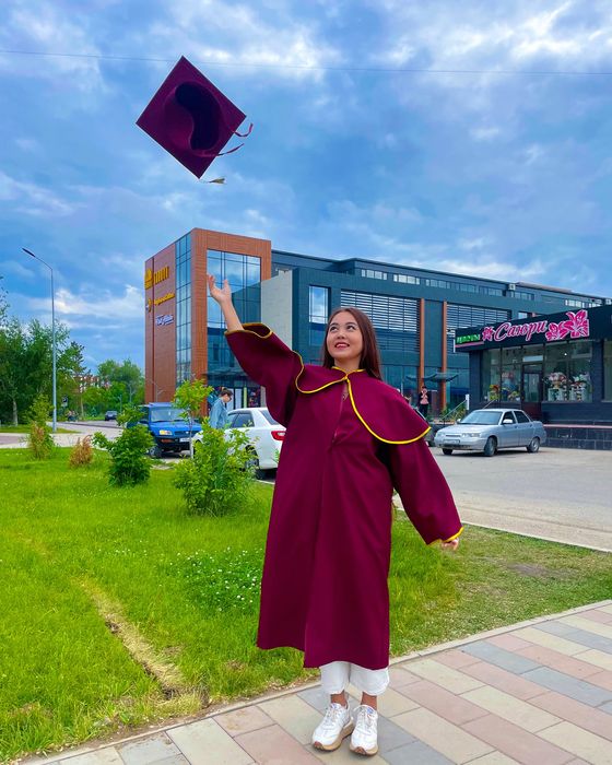 Мантия сатылады!!! Штугы 2500 тг