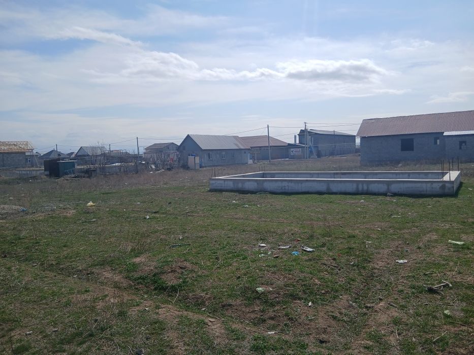 Тегіс жер сатылады