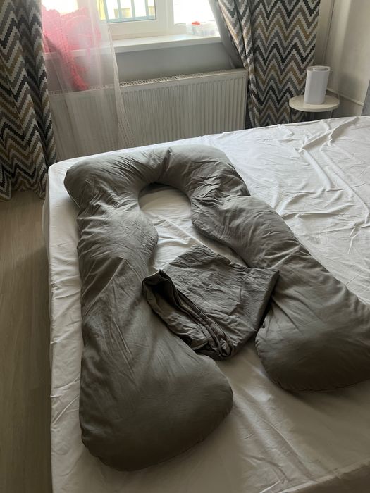 Отдам подушку для беременных