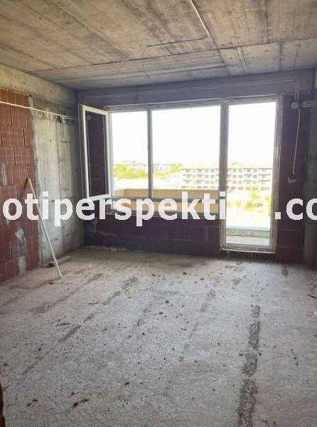 реф.17868 Нова луксозна сграда, южно изложение-Остромила!