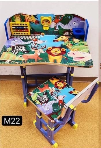 Birou copii pentru fete si baieti reglabile pe inaltimea copilului