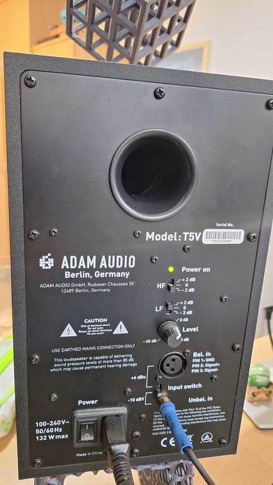 Set pereche boxe active Adam Audio T5V