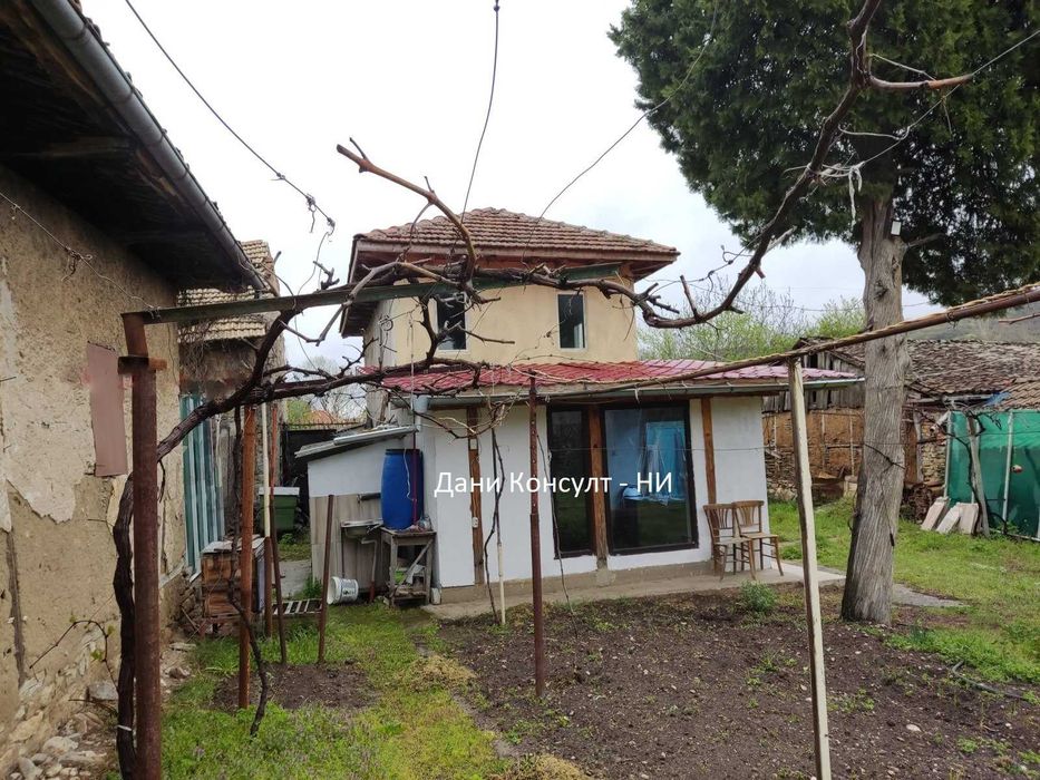 Продава се Къща в с. Самоводене, Област Велико Търново - 68 кв.м за 1339 €/кв.м - Снимка #9