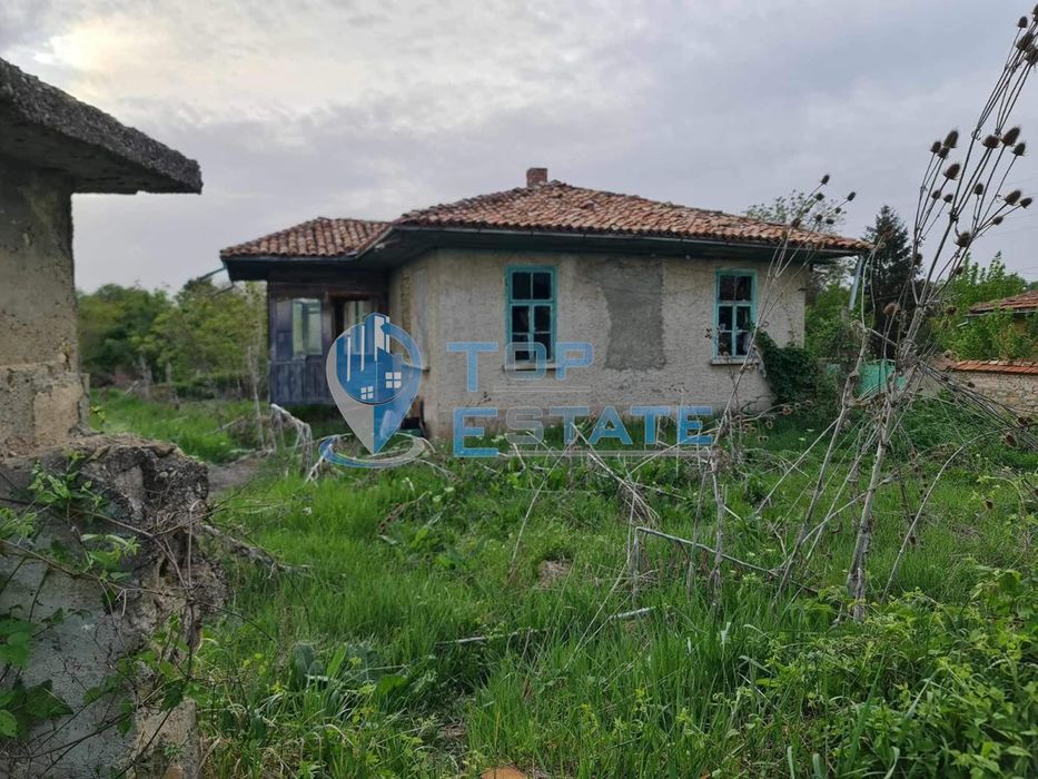 Къща на тиха и спокойна улица в село Сушица, област Велико Търново