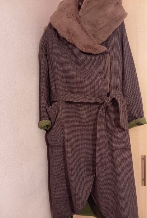 Пальто женское.