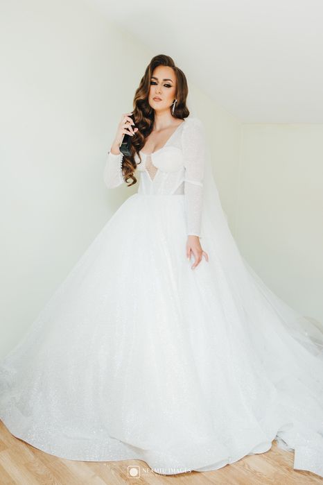 Rochie de mireasă cu sclipici