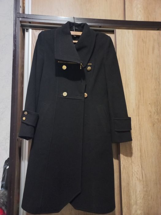 Женская одежда, пальто