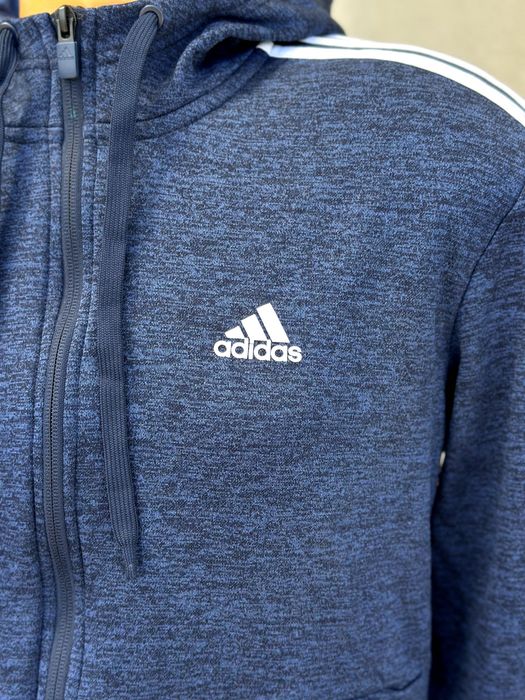 Мъжки суичър Adidas Climawarm - размер М, Отлично състояние