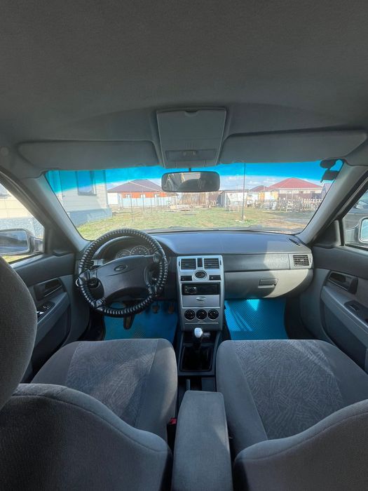 Продам автомашину ВАЗ марки приора