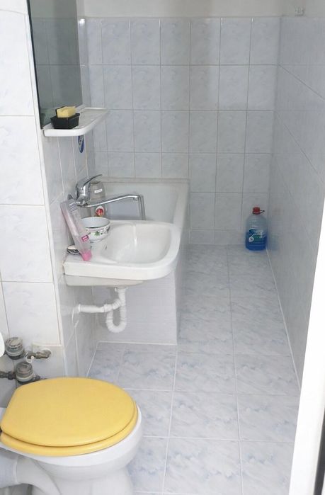 Garsoniera zona 9 Mai